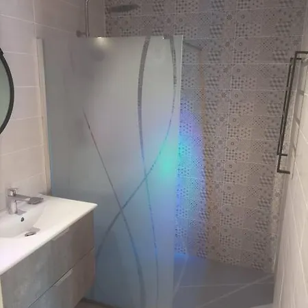 Maison De Avec Exterieur Vakantiehuis Ortaffa
